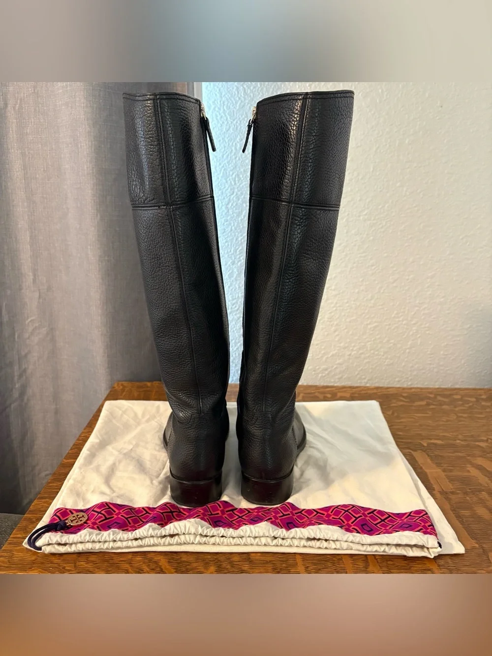 Tory Burch Women’s Black Leather Knee High Riding Boots Size 8M Pebbled Leather